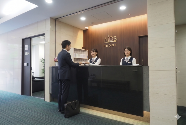 フロントサービス